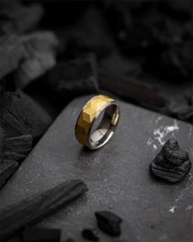 Preview: 8 mm Titanring mit Silber- und Gold-Finish - Timor Silver Gold